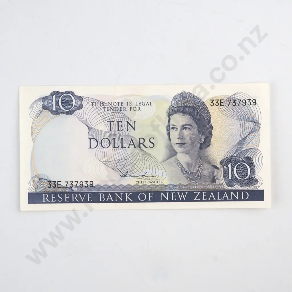 HARDIE TYPE 1 SIGNATURE, SERIAL 33E 737939 ( LAST PREFIX OF TYPE ), ALMOST UNCIRCULATED, C.V. $450 Image 1++