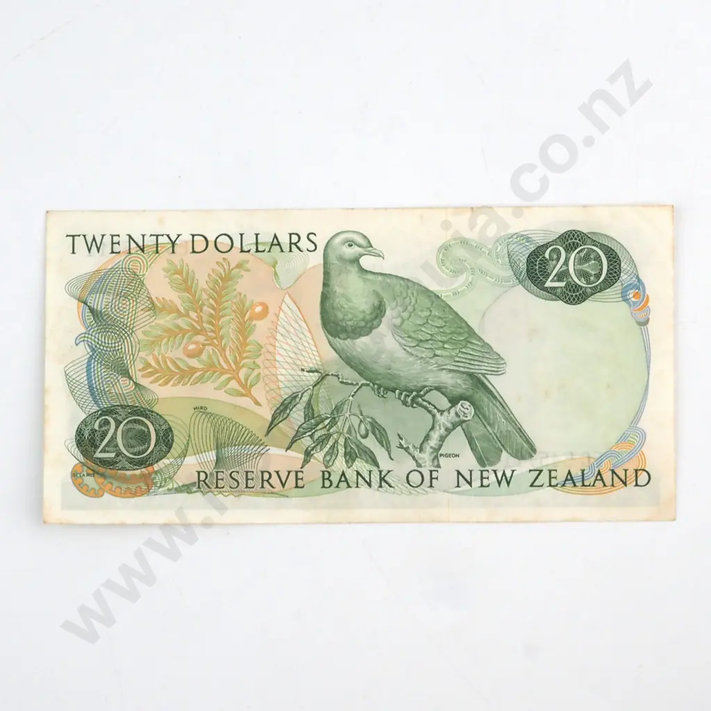 KNIGHT SIGNATURE, SERIAL EC 545711 ( LAST PREFIX OF SIGNATURE ), VERY FINE, C.V. $150 Image 1++