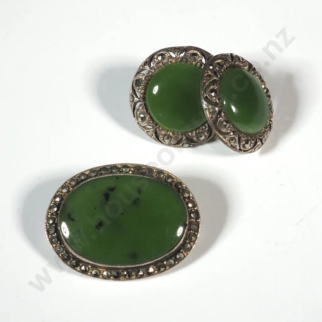 Sterling Silver Greenstone & Marcasite Brooch Earring Set Image 1++