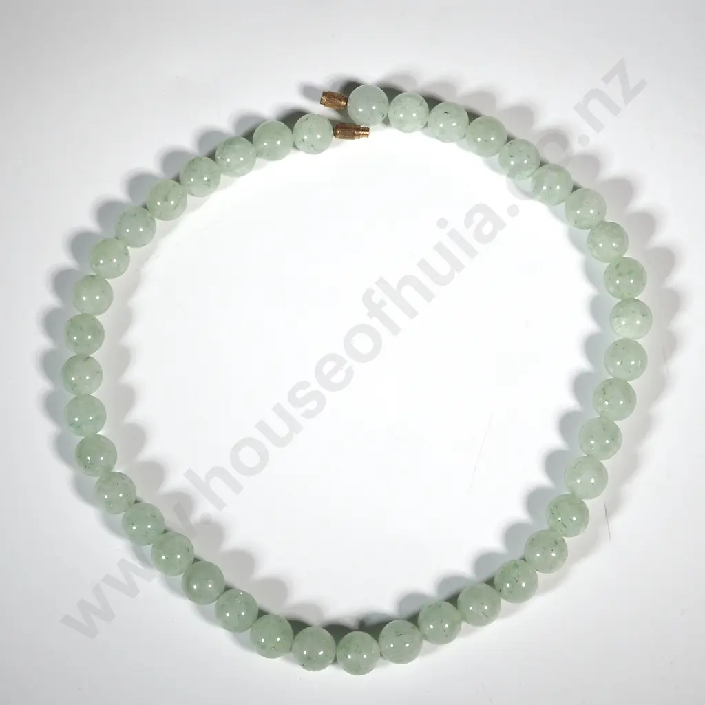 String of Jade Beads Image 1++
