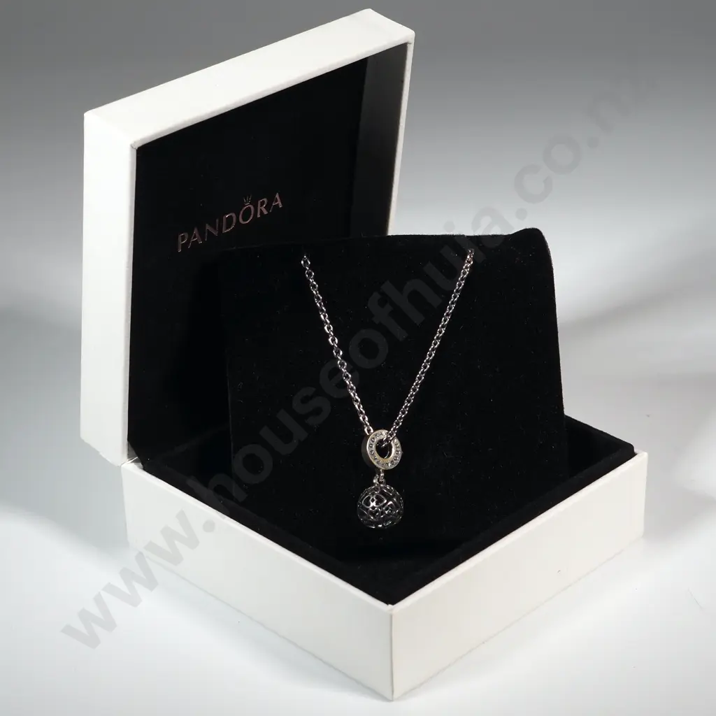 Pandora Charm Necklace with Hearts  Image 1++