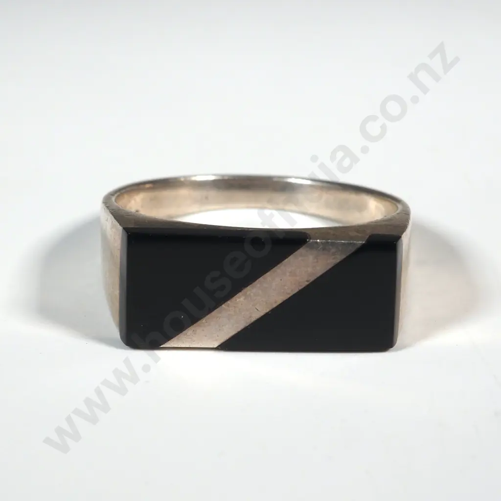 Modernist Design Sterling Silver & Black Ring Image 1++