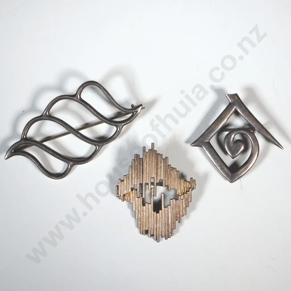 Three Modernist Sterling Silver Brooches Image 1++