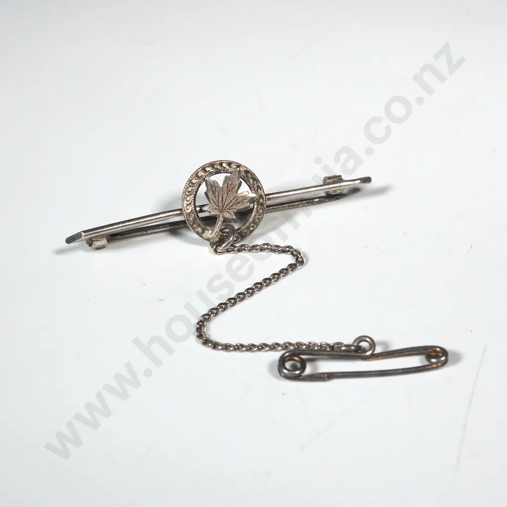 Sterling Silver Brooch With Maple Leaf  Image 1++