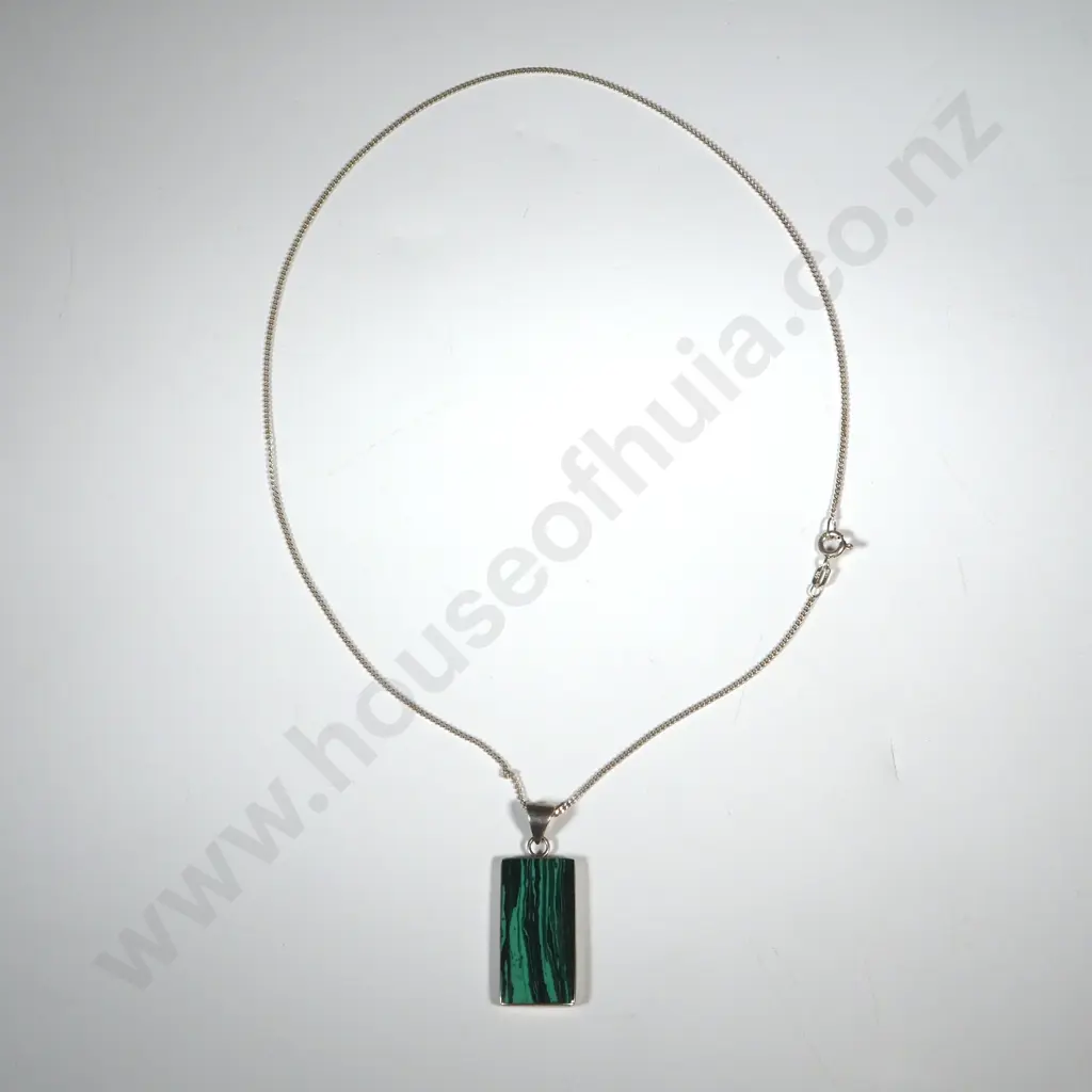 Sterling Silver & Malacite Coloured Pendant On Chain Image 1++