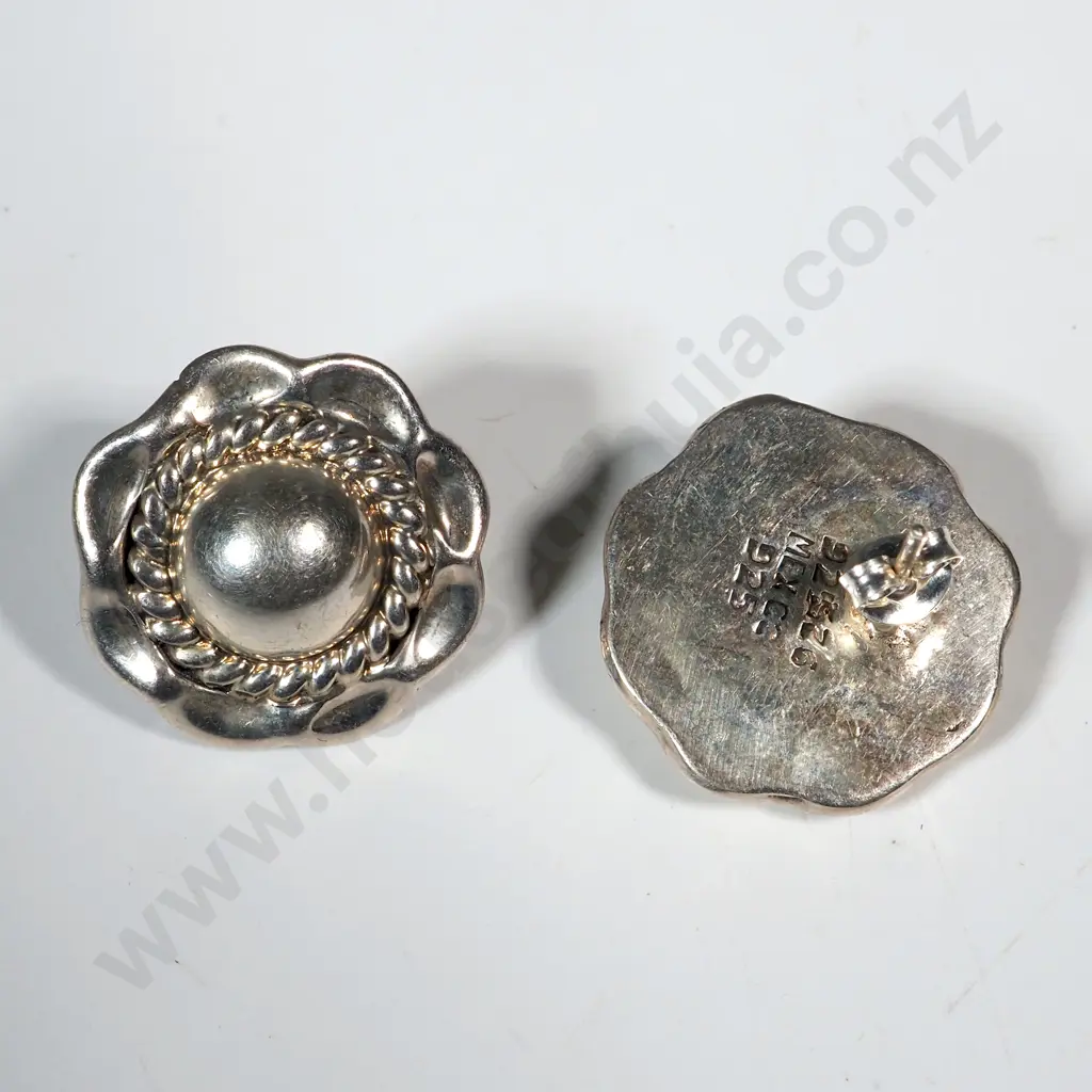 Pair Of Sterling Silver Earrings Of Rose Design Image 1++
