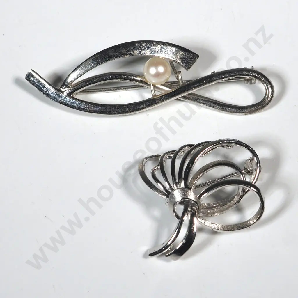 Two Sterling Silver Brooches - One w Pearl Image 1++