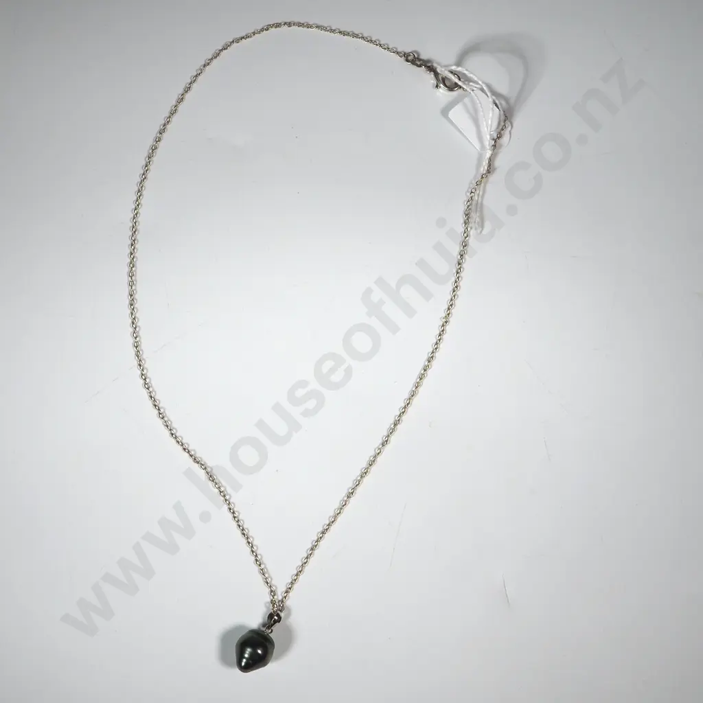 Single Tahitian Black Pearl Pendant with Silver Chain  Image 1++