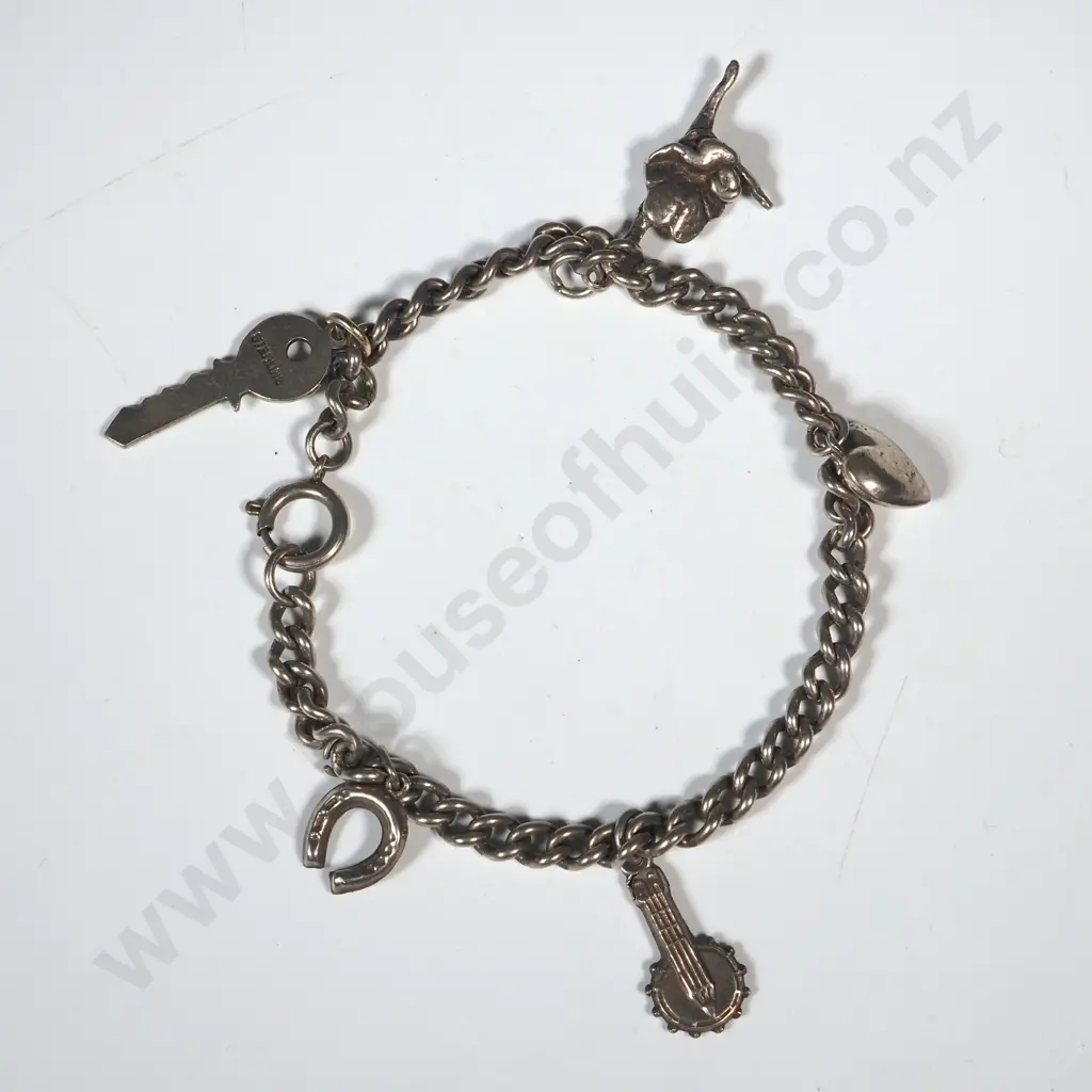 Vintage Sterling Silver Charm Bracelet Image 1++