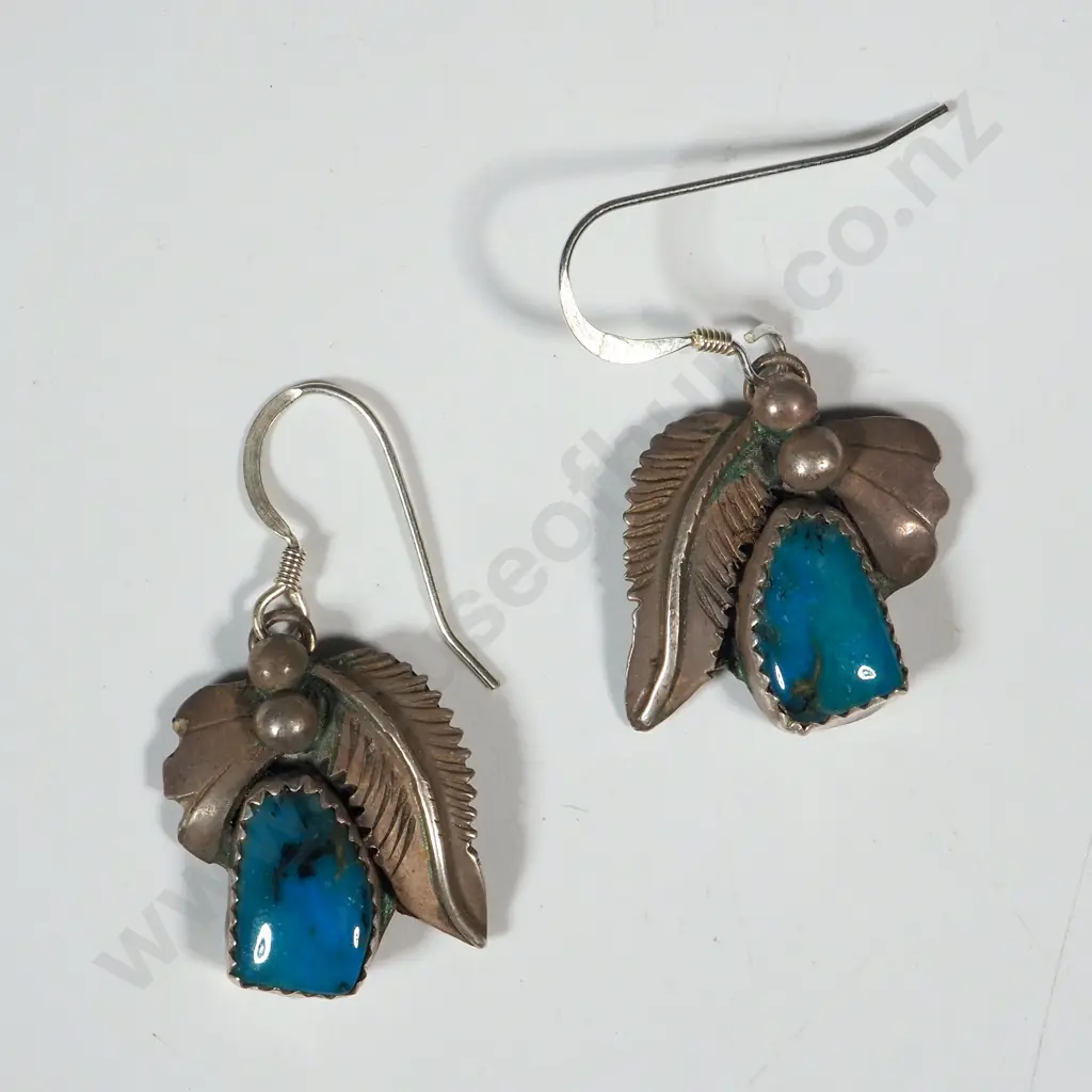 Pair Of Vintage Sterling Silver & Blue Stone Leaf & Berry  Earrings Image 1++