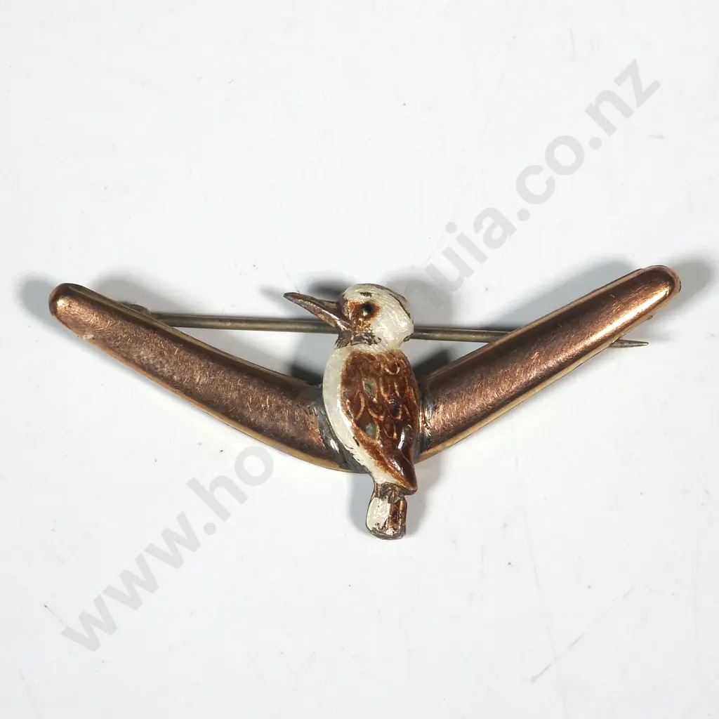 9ct gold silver lined boomerang and enamel kookaburra brooch Image 1++
