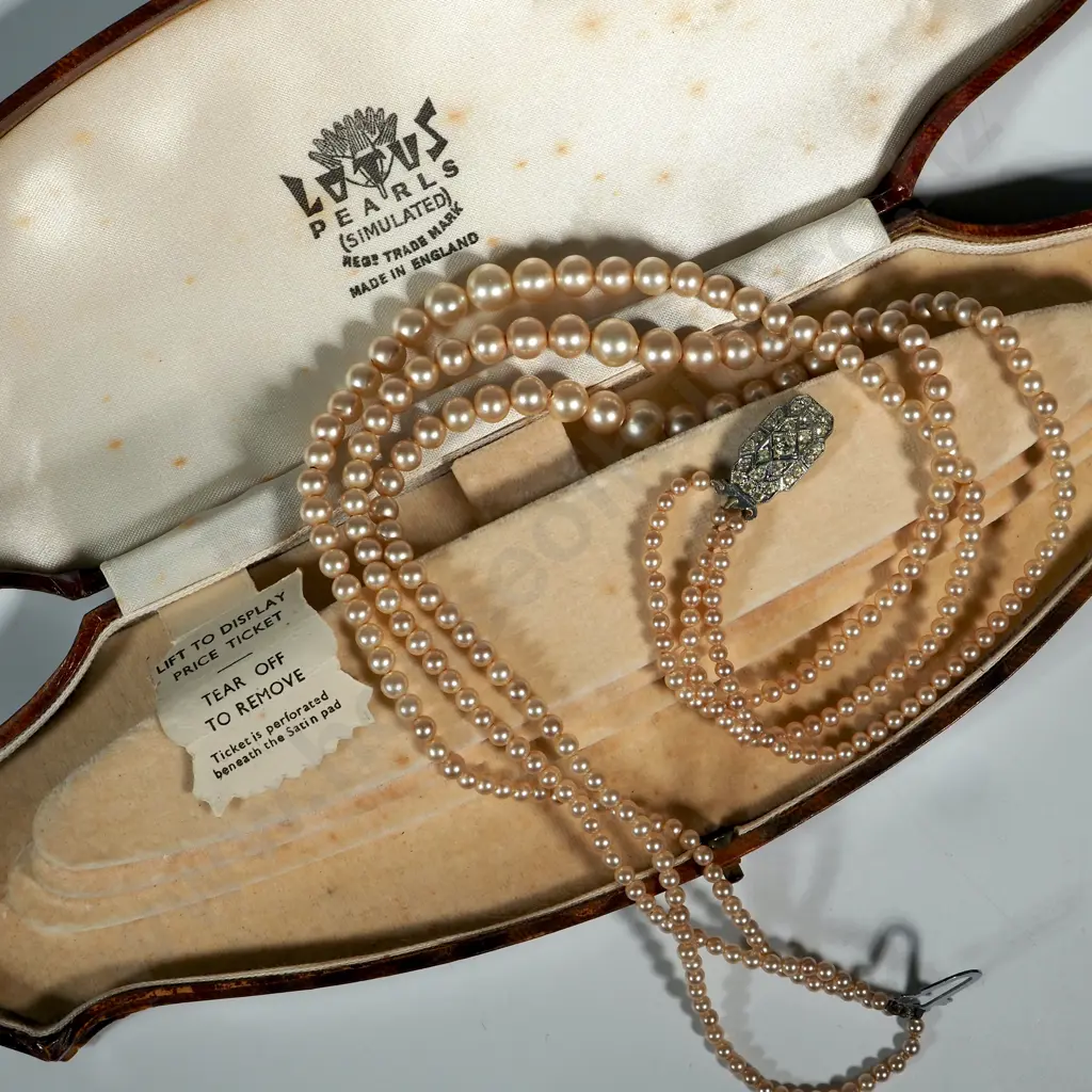 Triple Strand Of Lotus Simulated Pearls In Original Box Image 1++