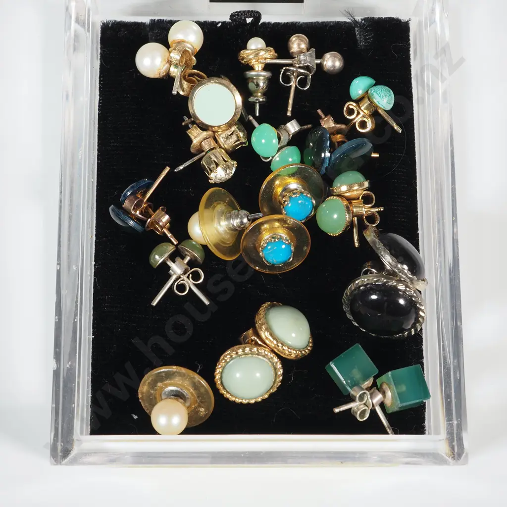 Box of Assorted Costume Earrings Image 1++