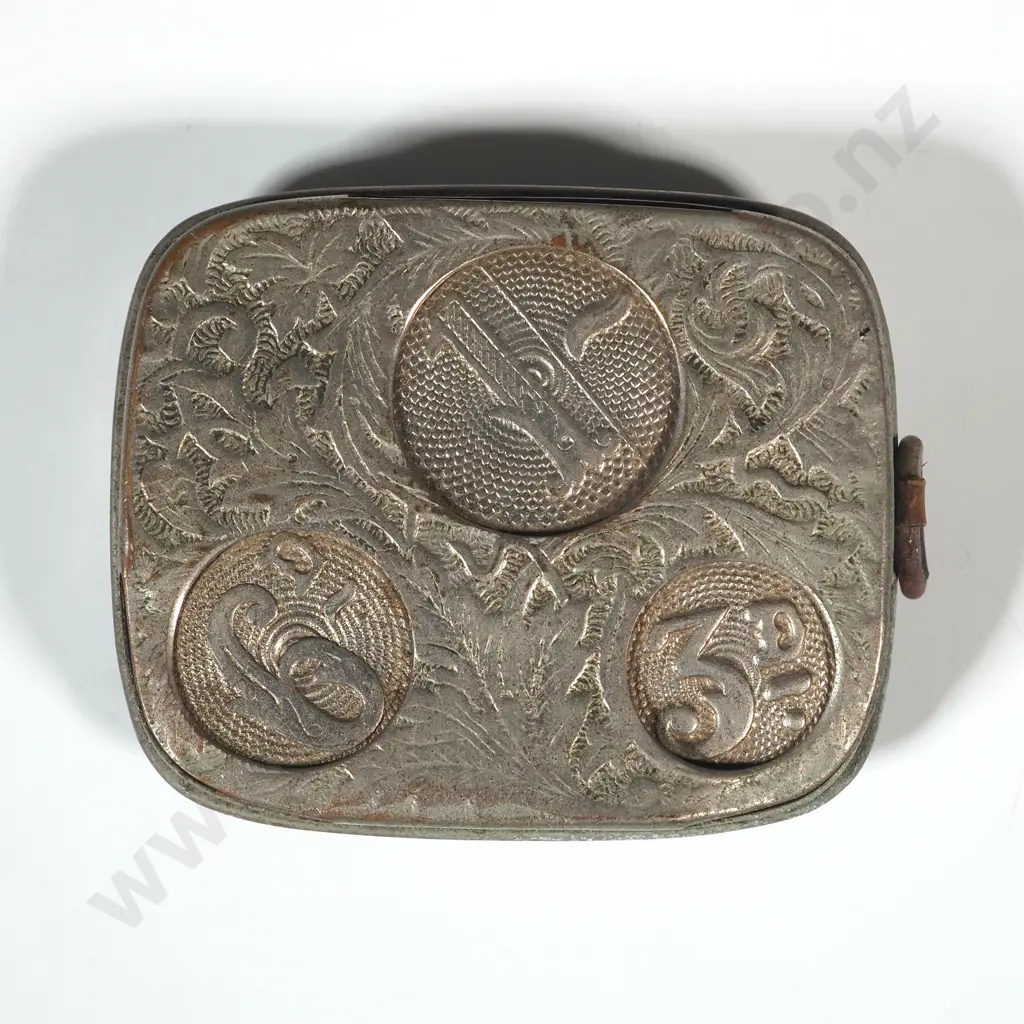 Vintage White Metal Coin Case. Image 1++