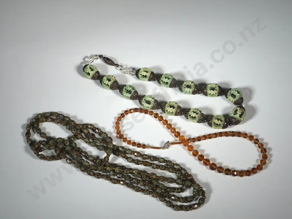 Three Vintage Costume Necklaces Image 1++