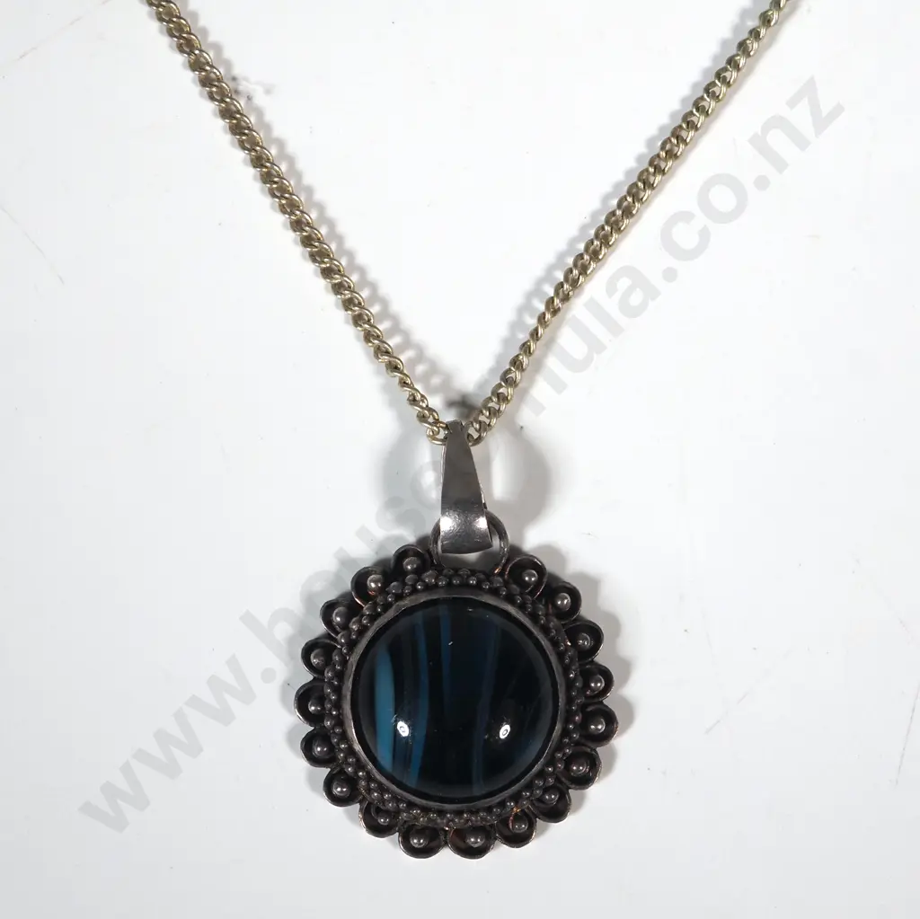 Sterling Silver Chain w .900 Marked Pendant Image 1++