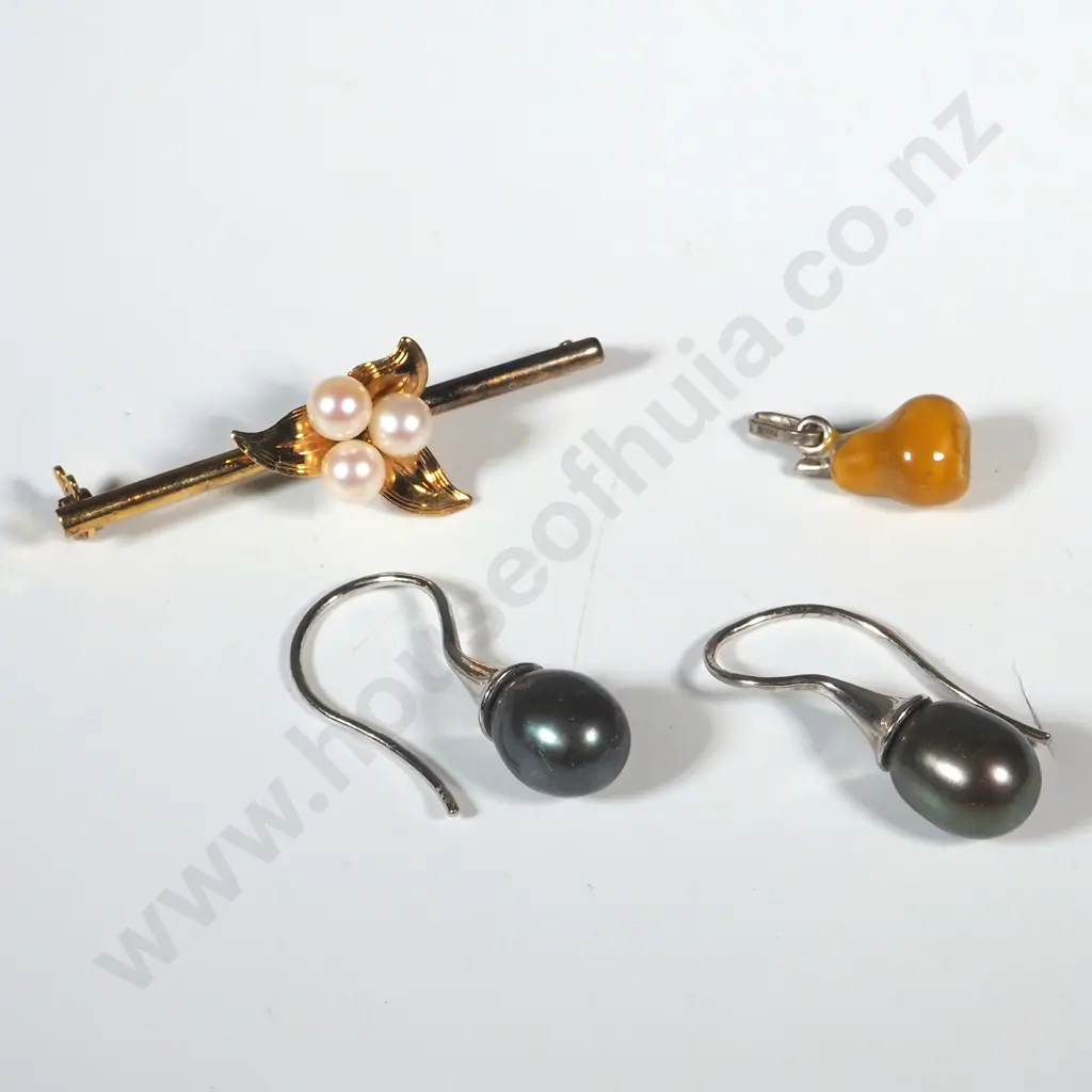 Sterling Silver Brooch - Earrings & Pendant Image 1++