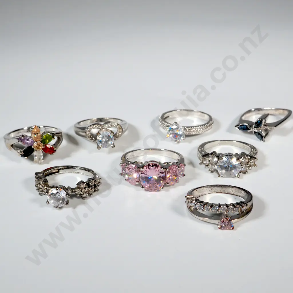 Lot of Costume Rings Image 1++