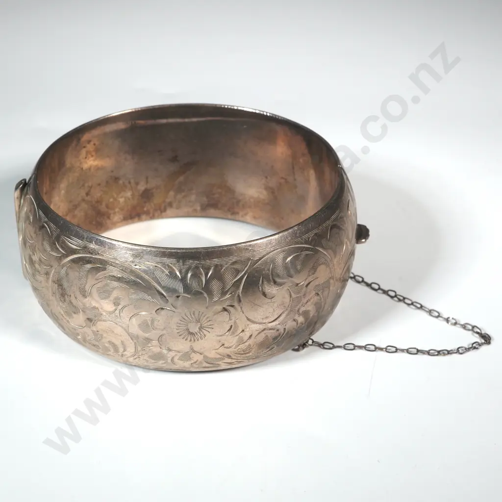 Vintage Wide Hinged Bracelet with Engraved Front & With Safety Chain Image 1++