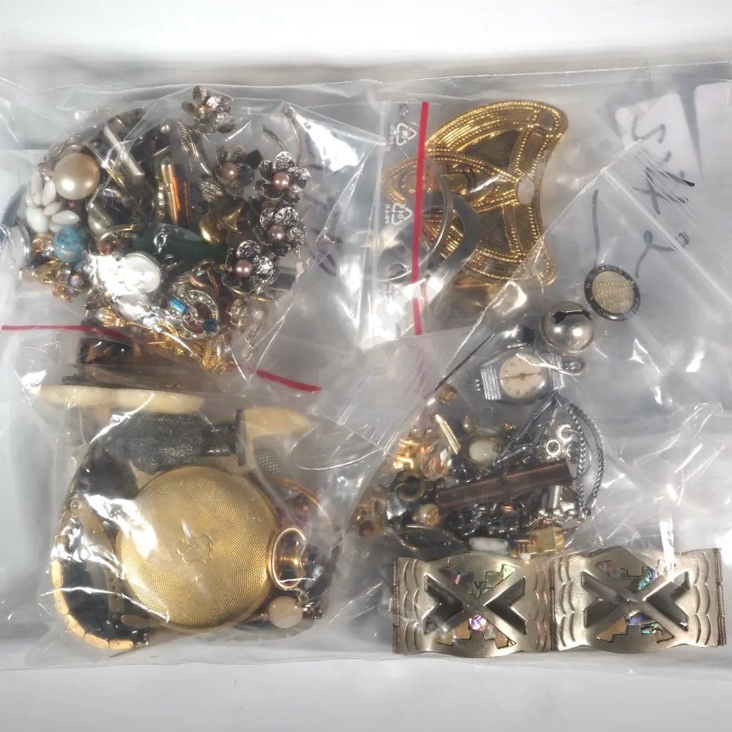 Large Quantity Of Costume Jewellery Including a Bracelet with Paua Shell Inset, Single Earrings, Studs, Watch Straps etc Image 1++