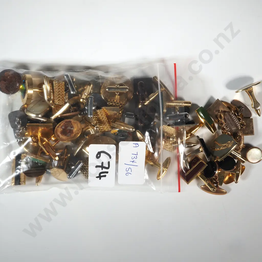 Large Number Of Vintage Cufflinks. Two Pair of NZ  Rugby Union Image 1++