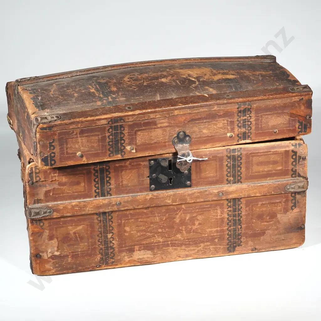 Small Wood Bound Dome Top Chest with Metal Lock & Hinges. A/F Possibly A Doll's Steamer Trunk Image 1++