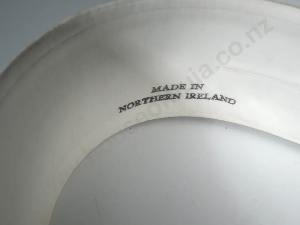 Letholite Circular Collar Box Complete with Collars  Image 1++
