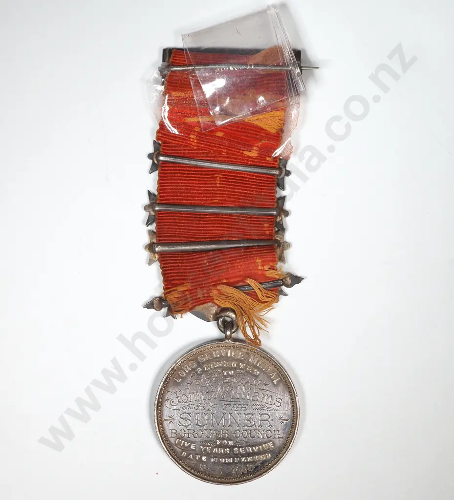 1908 Sumner Borough Council UFBA Long Service Medal to John Williams - 57.7 Grams  Image 1++