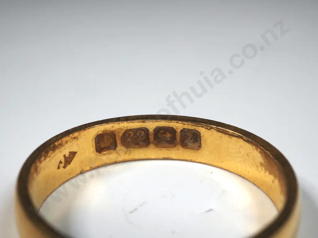 Antique 22ct Gold Diamond Ring w English Hallmarks Image 1++