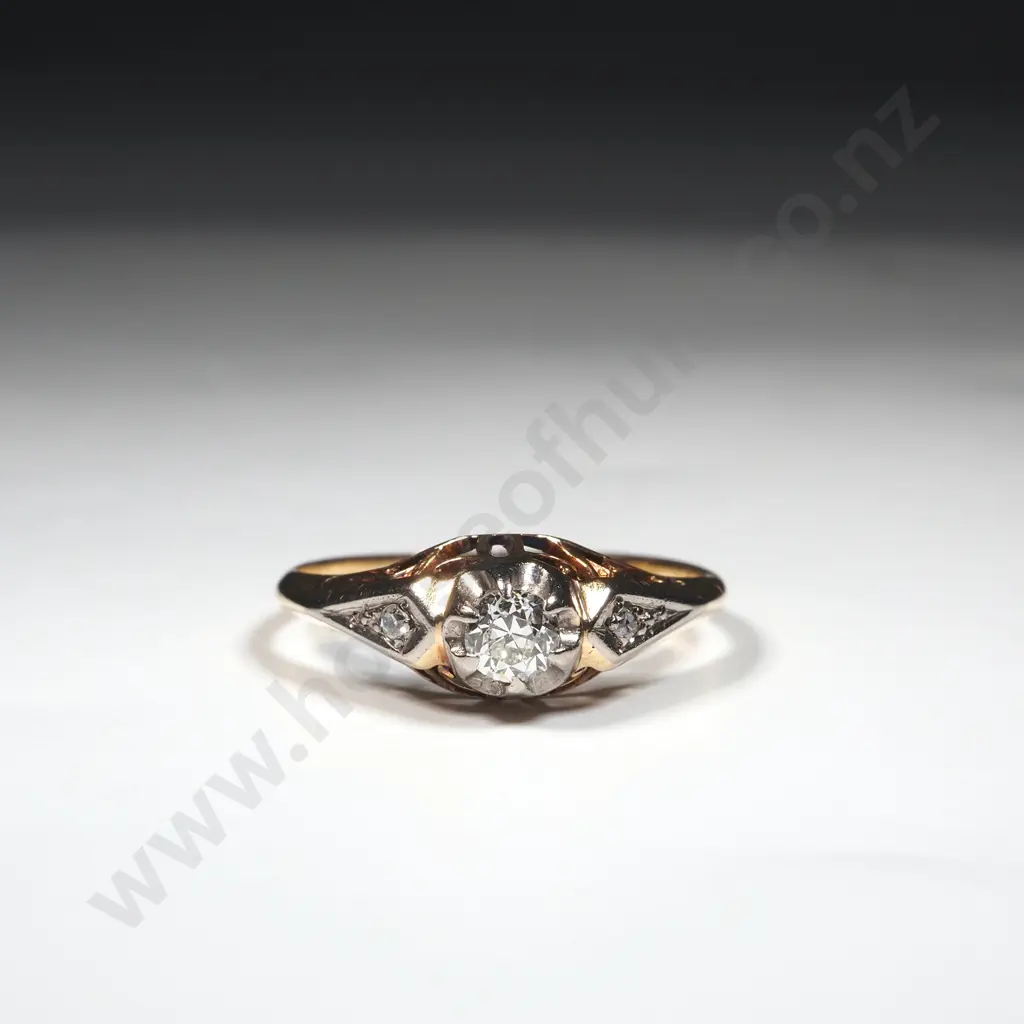 Filigree 18ct Gold Diamond Solitaire Ring Valued at $3,000.00 Image 1++