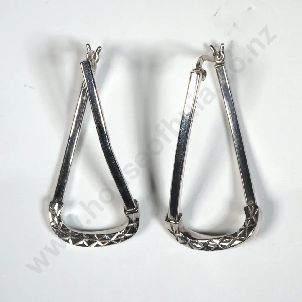 9ct White Gold Asymmetric Hoop Earrings Image 1++