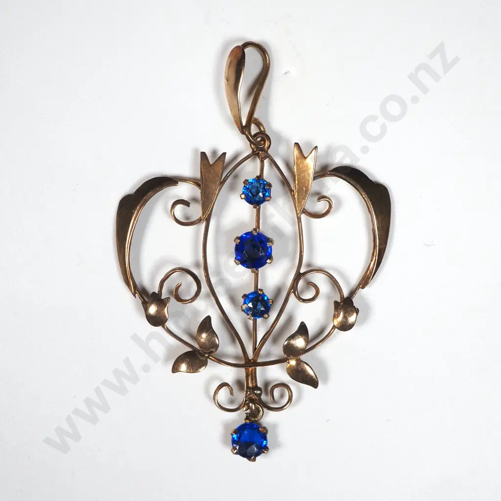 9ct Gold Art Nouveau Sapphire Pendant Image 1++
