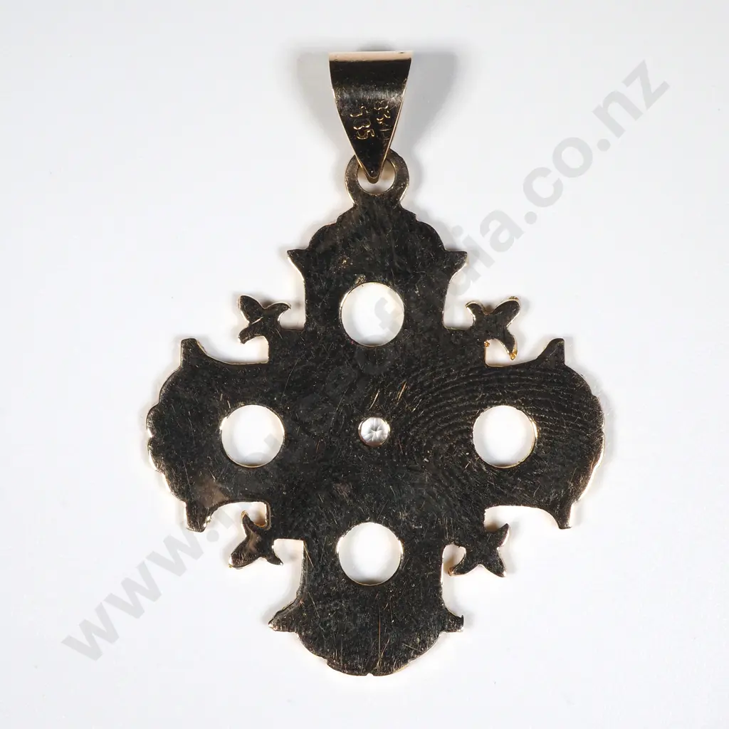 14ct Gold Enamel & Diamond Pendant Image 1++