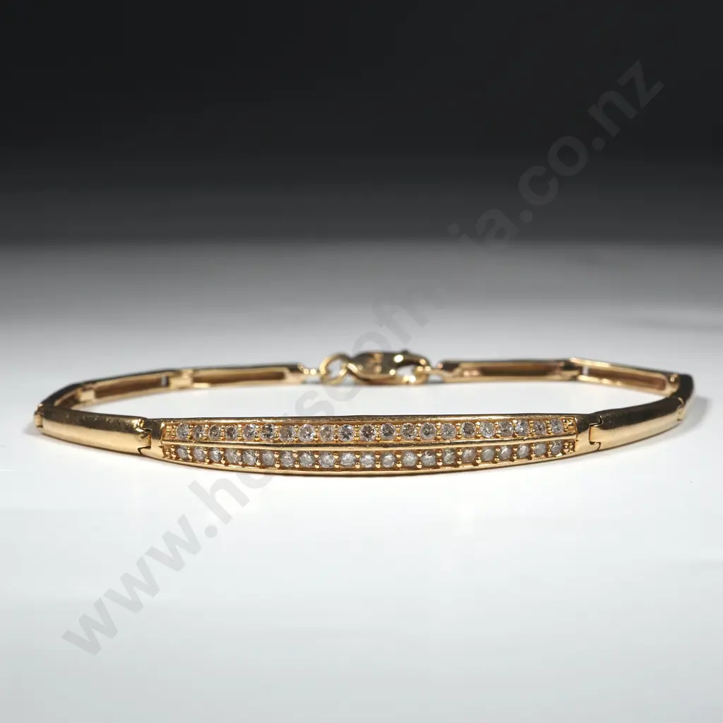 18ct Gold & Diamond Bracelet Image 1++