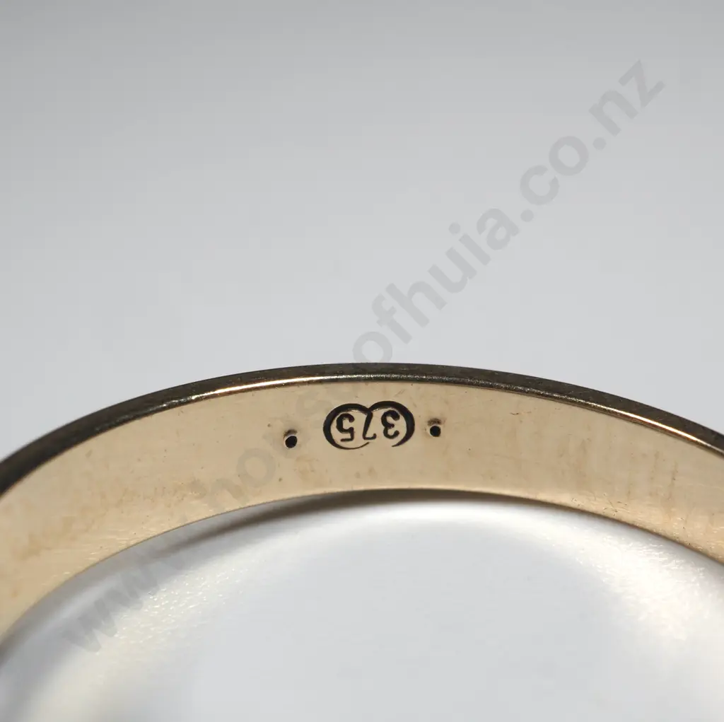 9ct Gold Diamond & Emerald Ring Image 1++