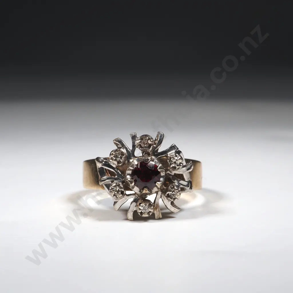 9ct Gold Diamond & Red Stone Ring Image 1++