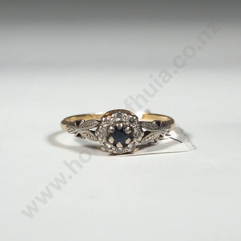 18ct Gold Diamond Cluster Ring Image 1++