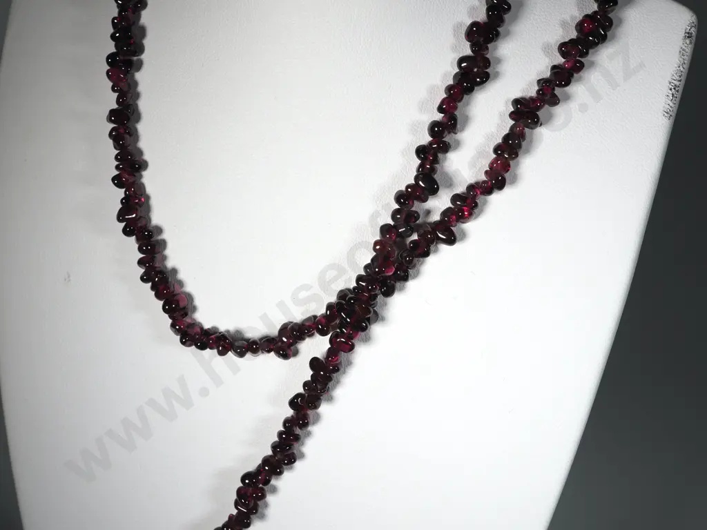 Polished Garnet Necklace  Image 1++