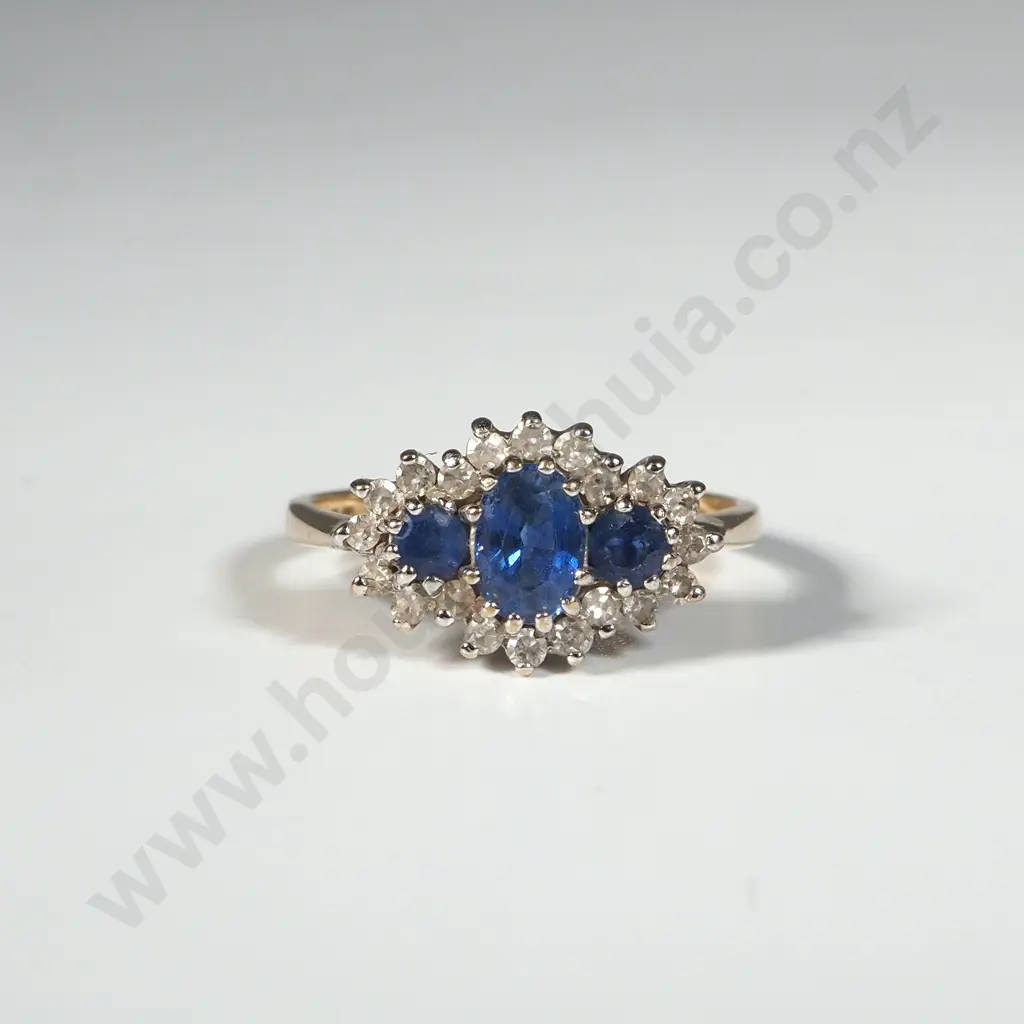 9ct Gold Diamond & Sapphire Ring w English Hallmarks Image 1++