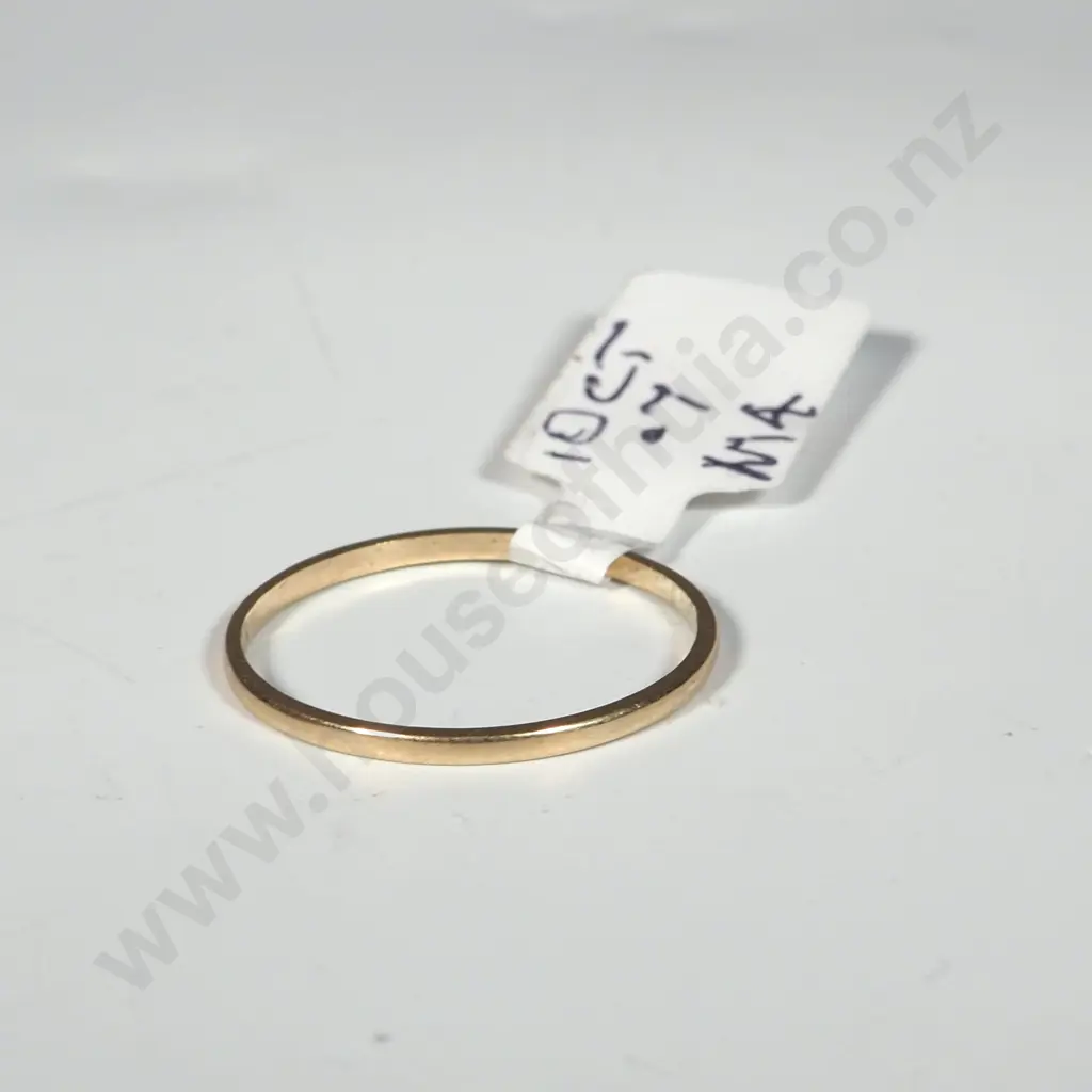 10ct Gold Wedding Band Image 1++