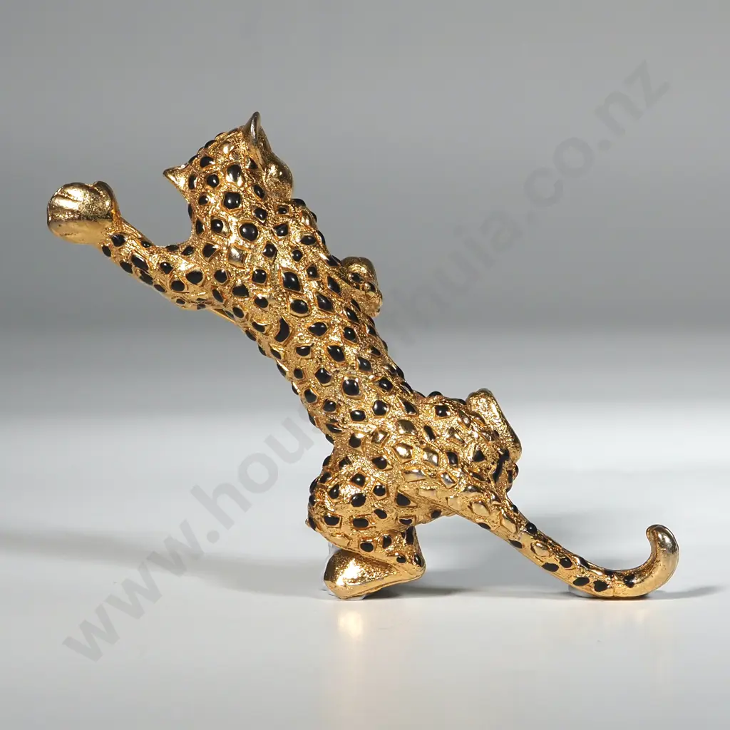 Costume Tiger Brooch  Image 1++