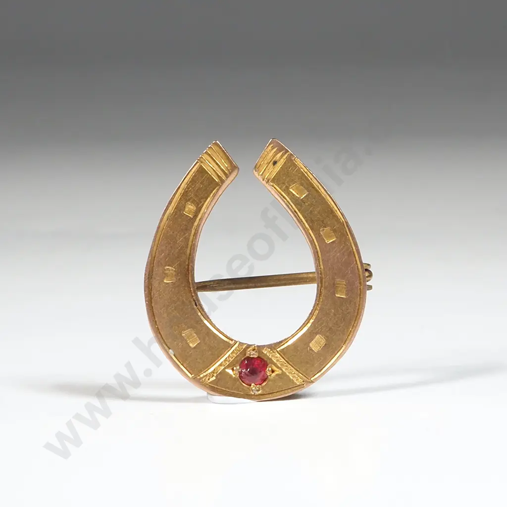 9ct Gold Lucky Horseshoe Brooch Image 1++