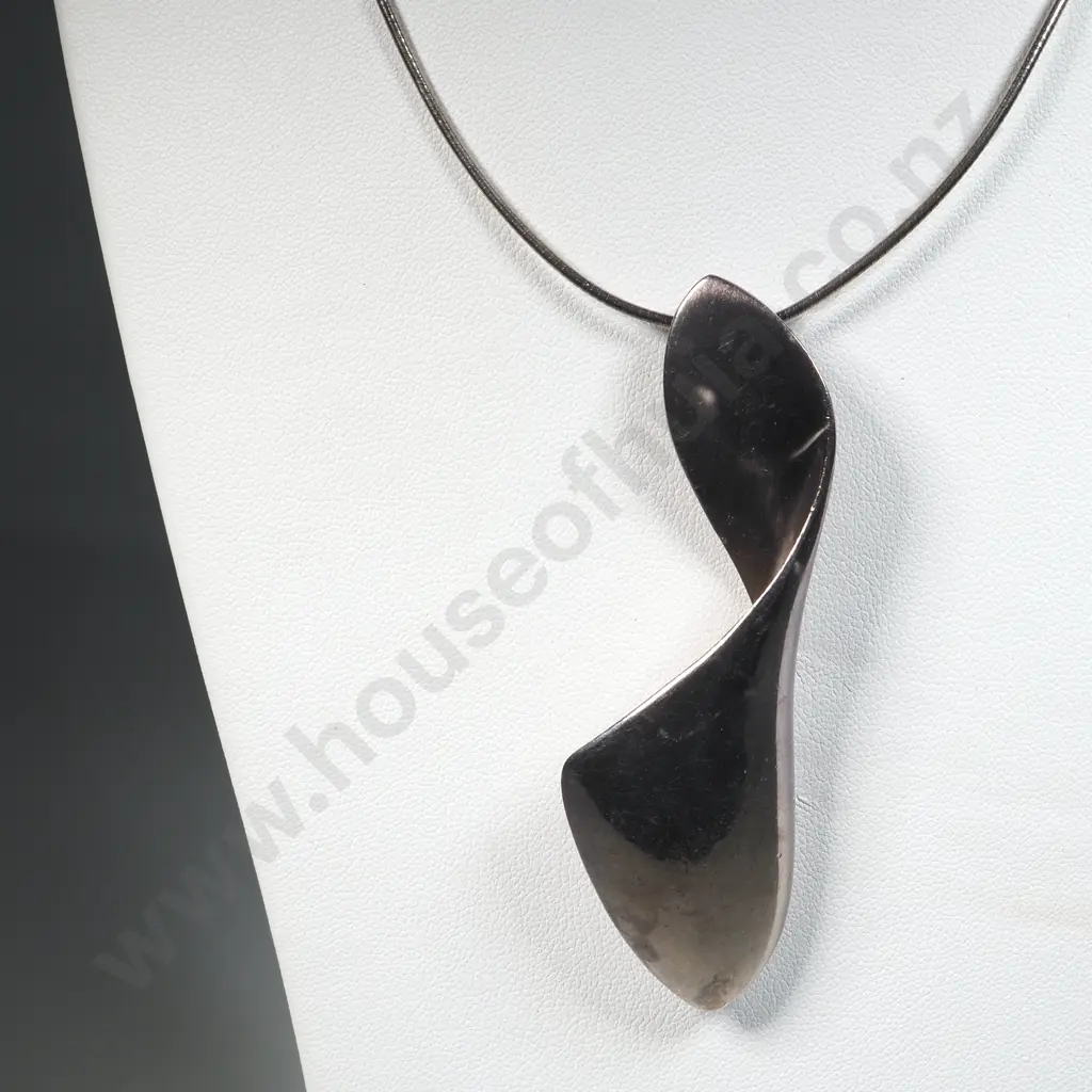Sterling Silver Abstract Pendant Necklace Image 1++