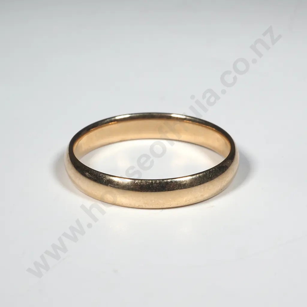 10ct Gold Wedding Band Image 1++