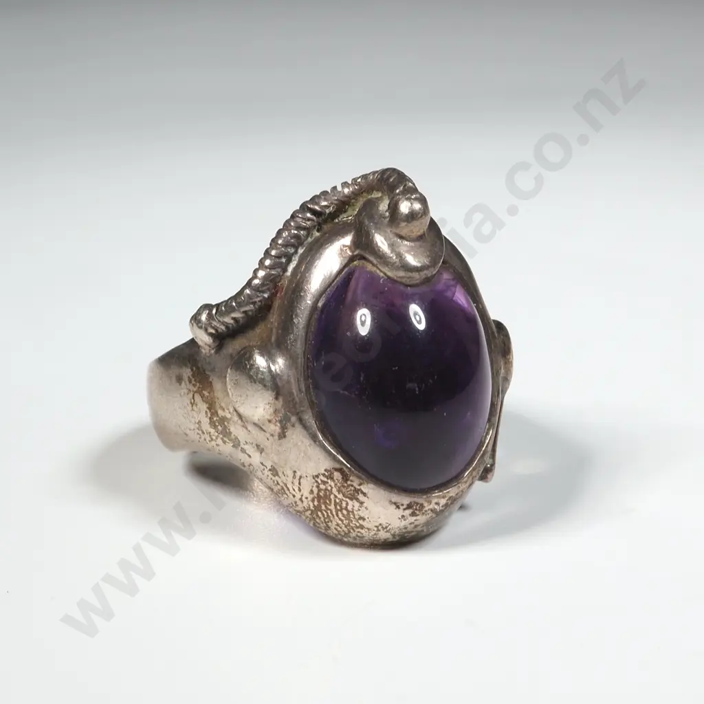 Large Sterling Silver  Cabochon Amethyst Ring Image 1++