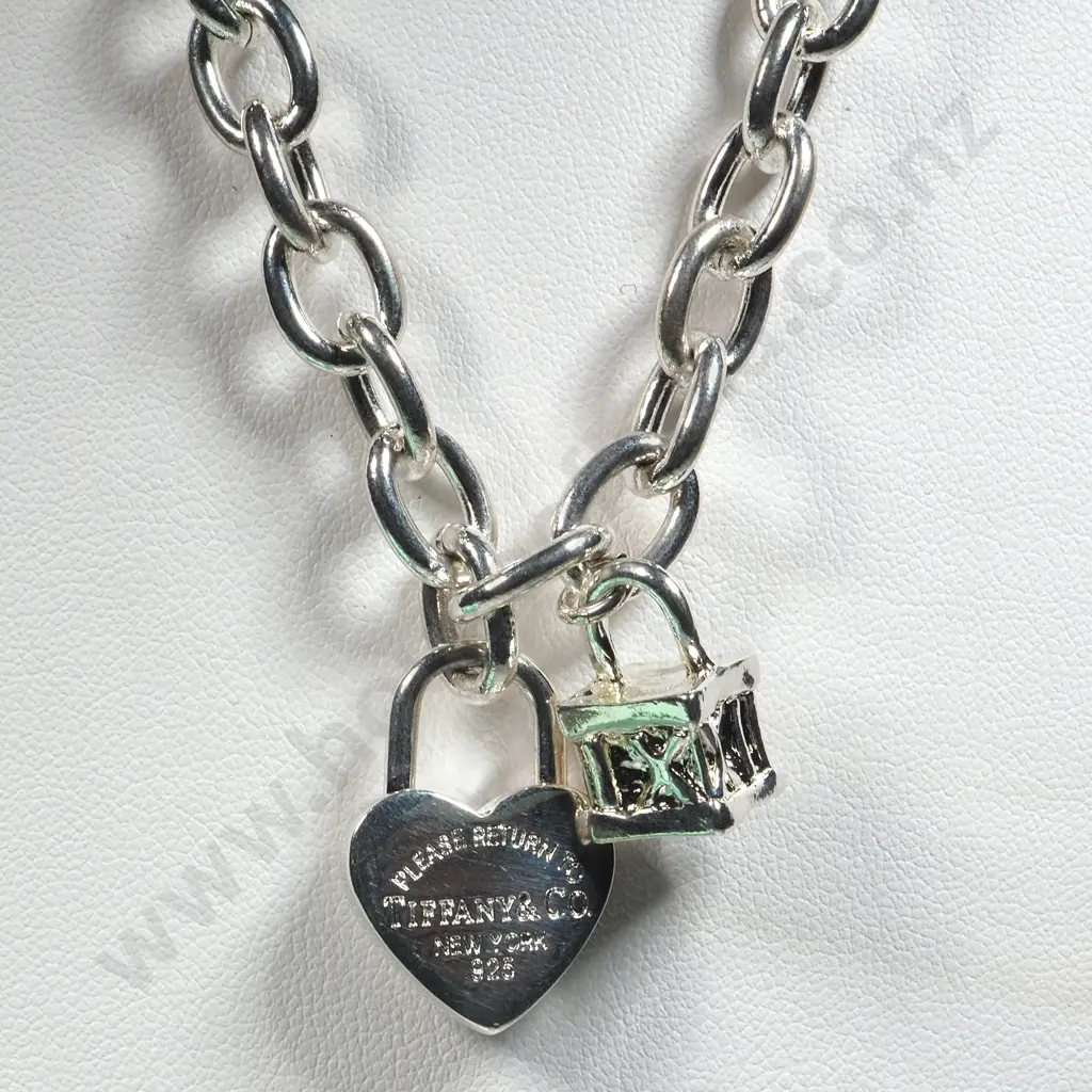 Two Imitation Tiffany Items - One Necklace & One Bracelet Image 1++