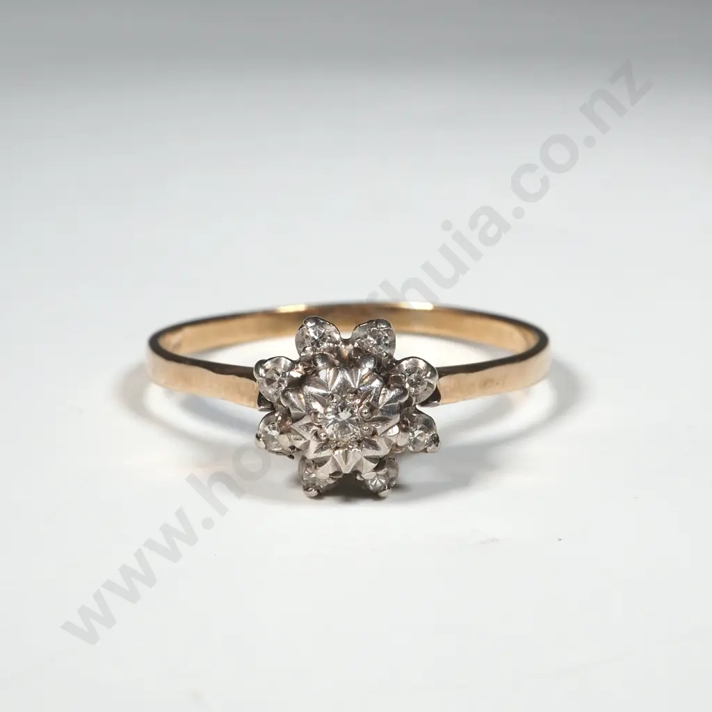 9ct Gold Diamond Ring Image 1++