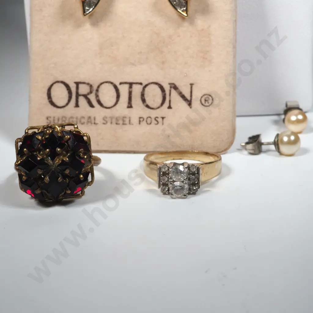 Assorted Costume Jewellery  Image 1++