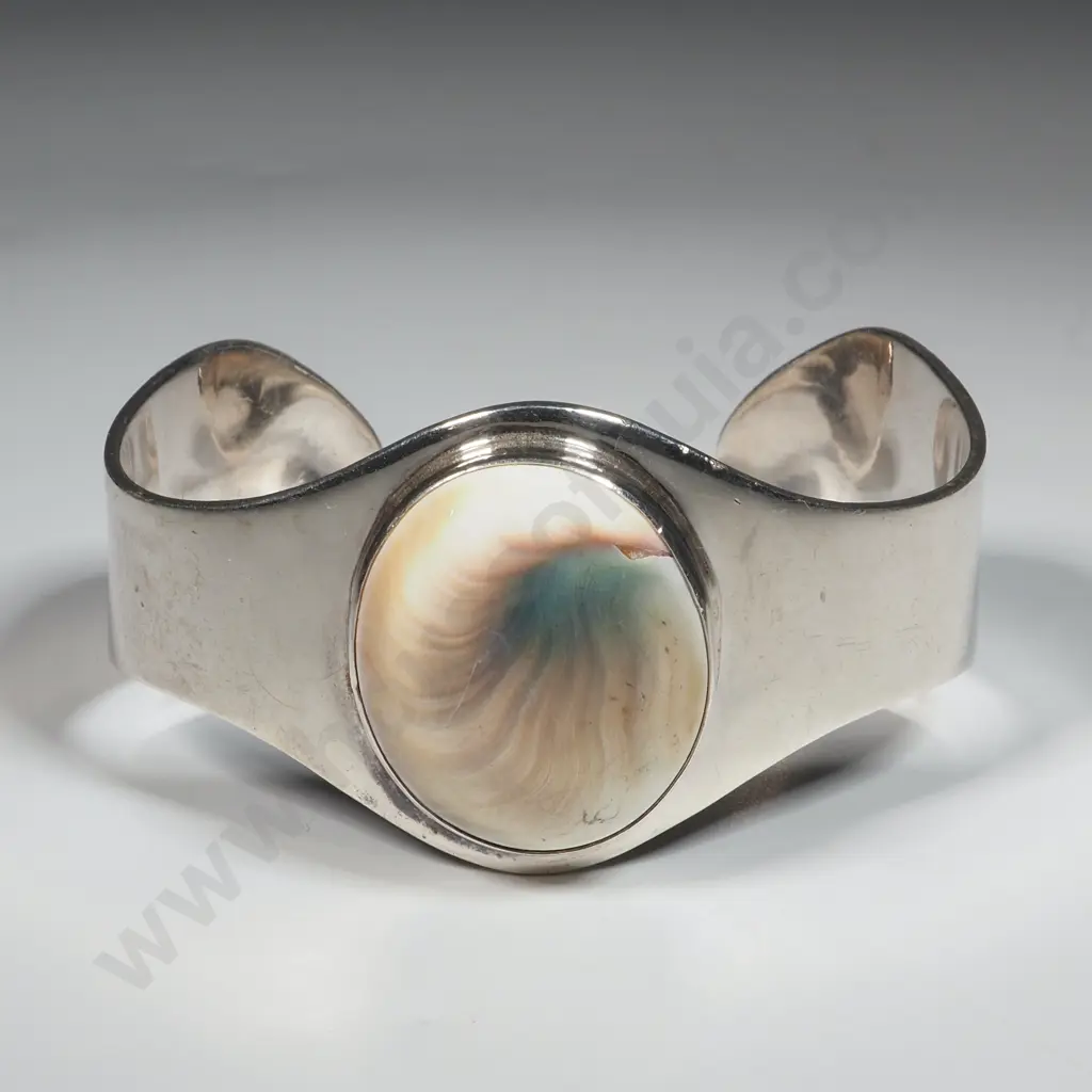 Sterling Silver Cuff Bracelet w Shell Inlay. Image 1++