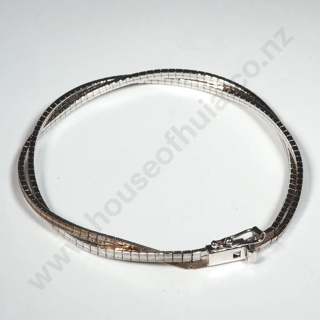Sterling Silver  Twisted Chain Bracelet. Image 1++